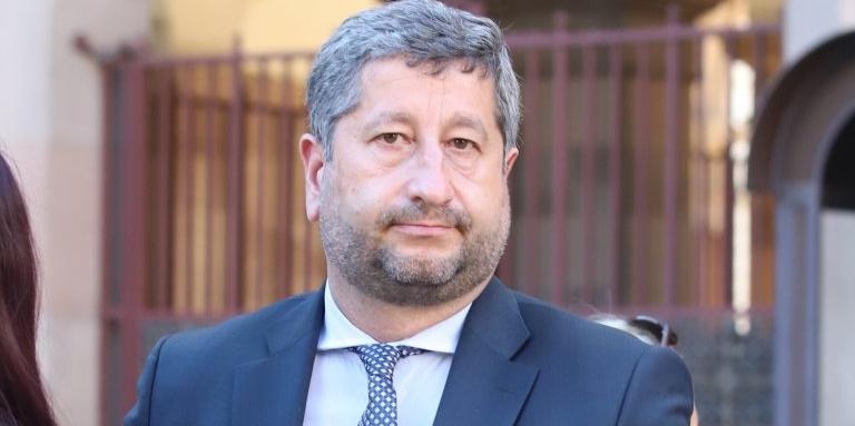 Продължаваме Промяната и Демократична България проведоха консултации за съставяне на